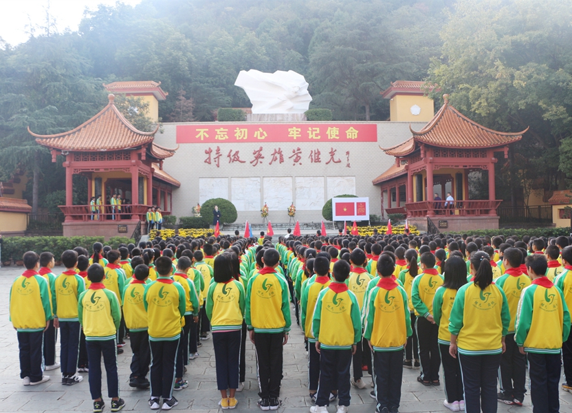 繼光實驗學校開展“弘揚繼光精神，爭做新時代好少年”主題活動.JPG